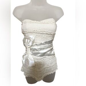 Y2K NWT Body Central L Lace Satin Bow Bustier Ivory Coquette Angelcore Bridal